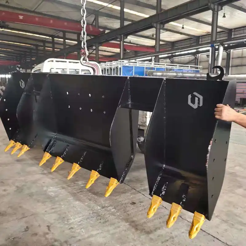 What maintenance is required for railway dustpan buckets?